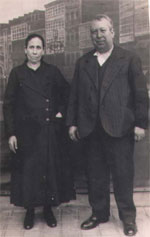 Lucio Borrego y Priscila Gordaliza, abuelos del autor de la página.